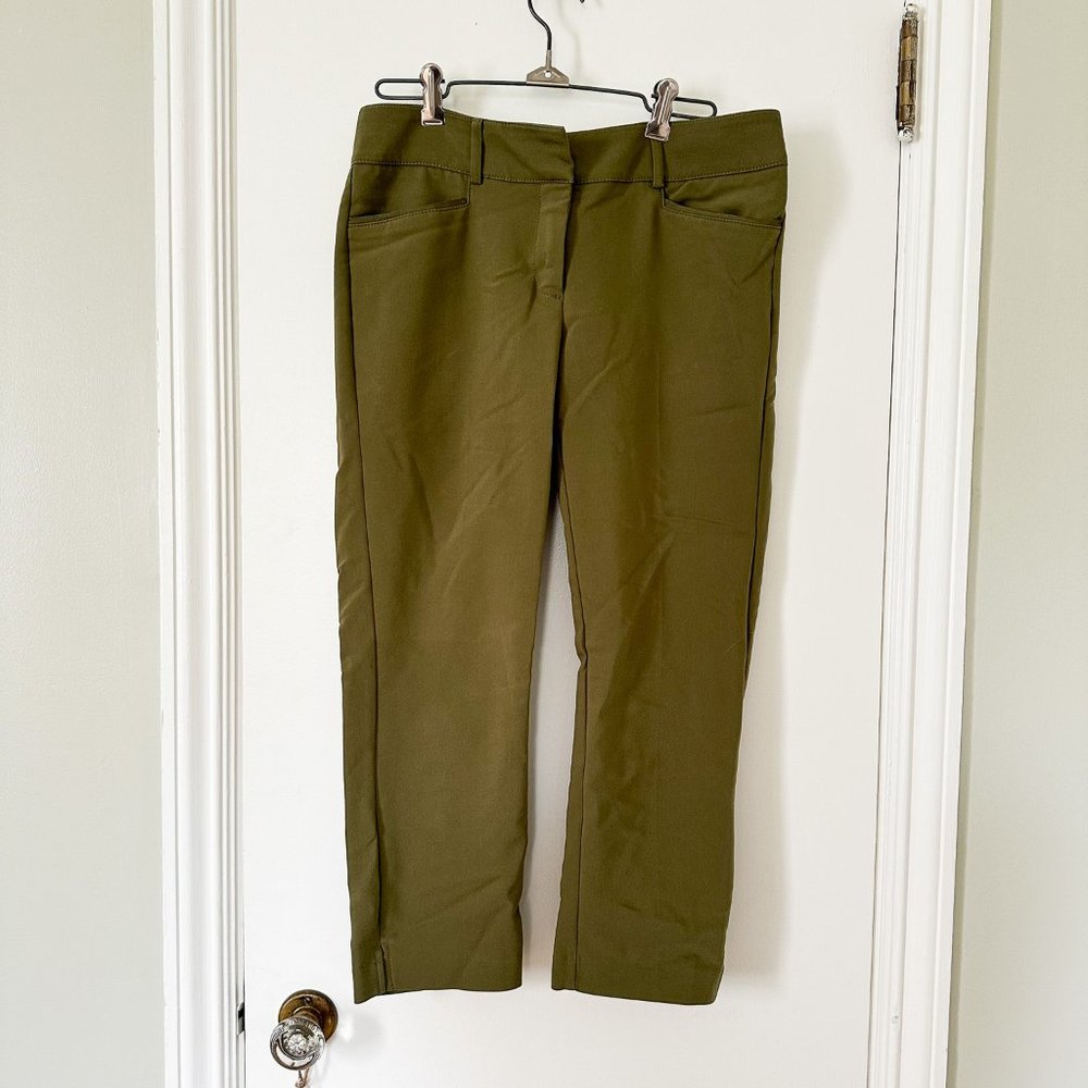 New York & Co. Cropped Pant